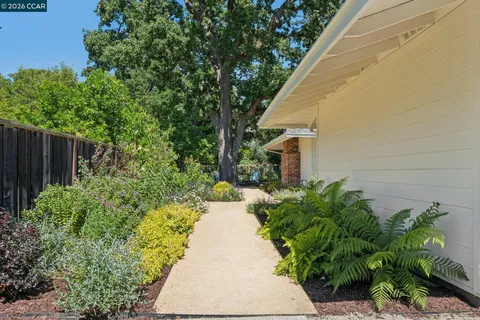$2,395,000 | 3024 Bradbury Drive, Lafayette, CA 94549