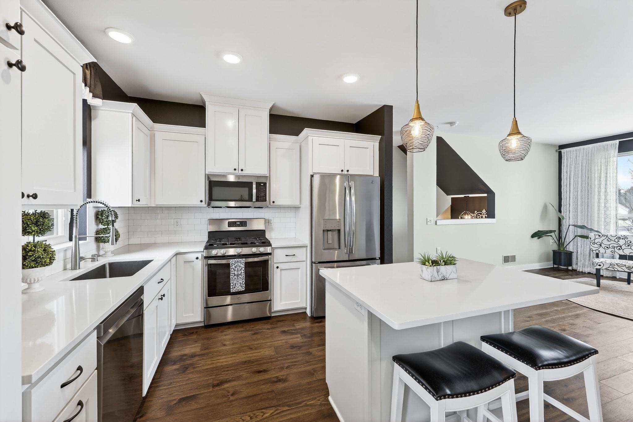 9395 Old Sauk Road Middleton, WI 53562 - Photo 11 of 45