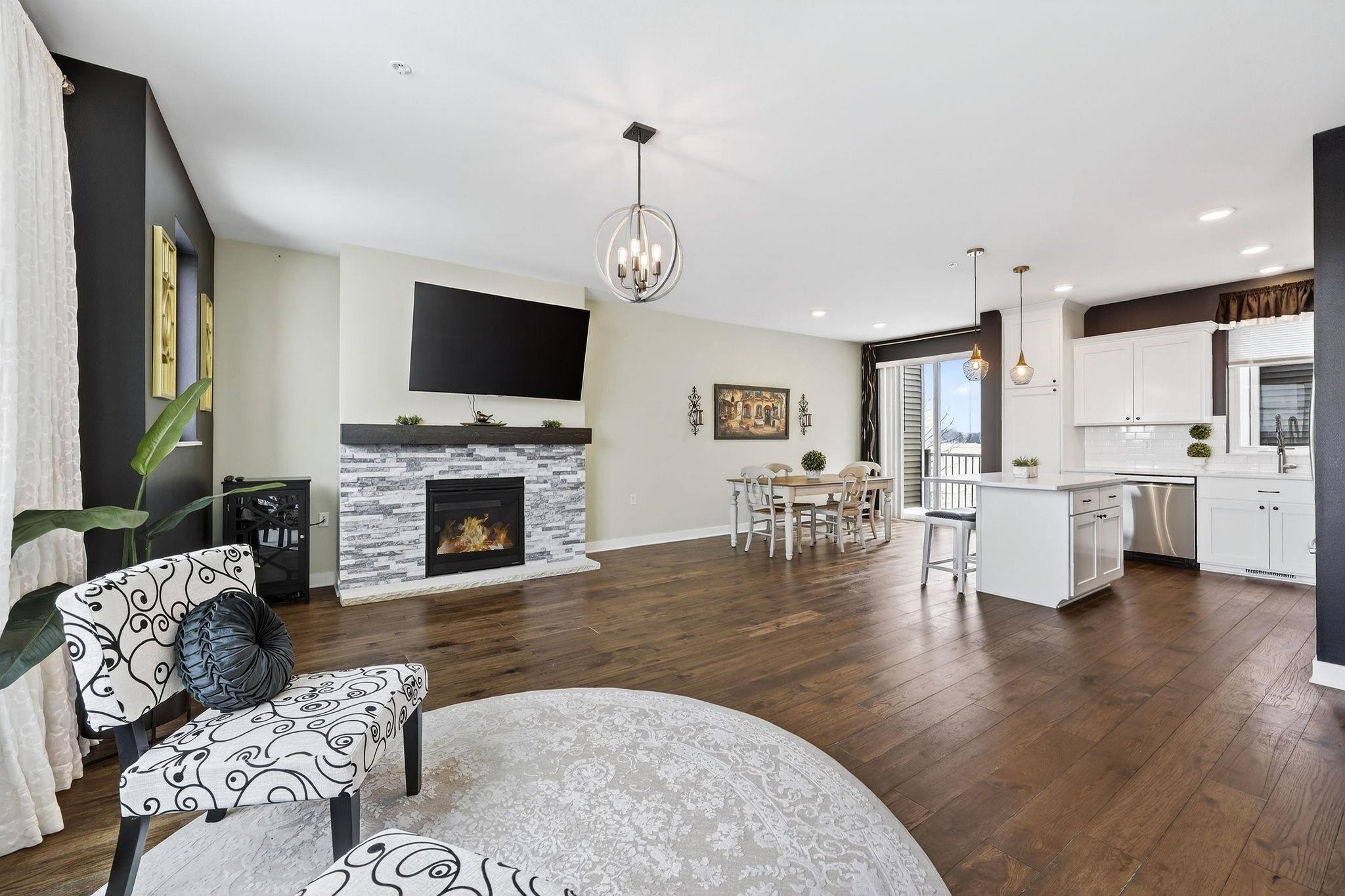 9395 Old Sauk Road Middleton, WI 53562 - Photo 8 of 45