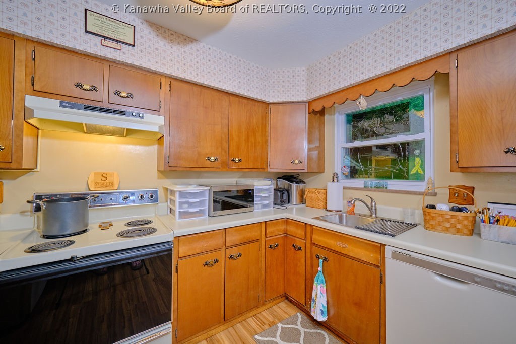 804 Sherwood Road Charleston, WV 25314 - Photo 11 of 30 Gallery Image 11