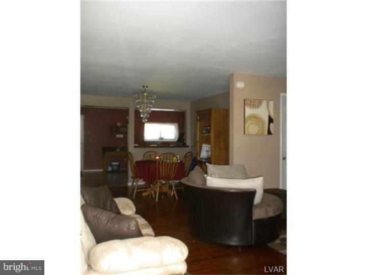 8669 South Loop Road Slatington, PA 18080 - Photo 2 of 19 Gallery Image 2