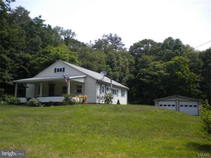 8669 South Loop Road Slatington, PA 18080 - Photo 17 of 19 Gallery Image 17