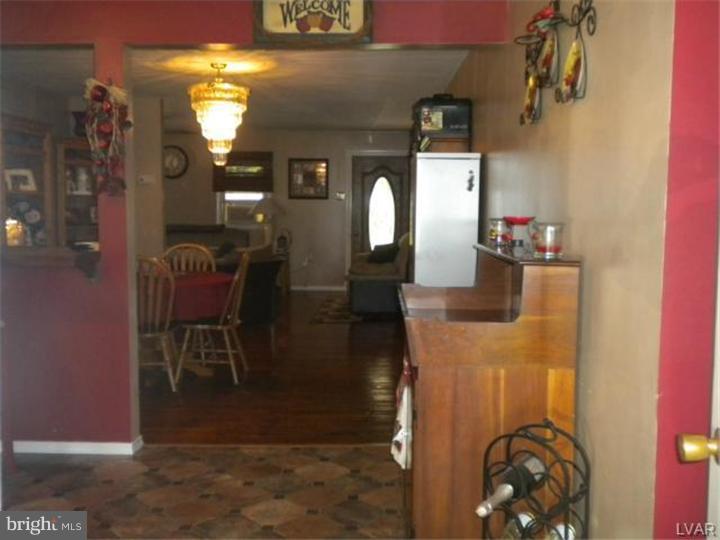 8669 South Loop Road Slatington, PA 18080 - Photo 8 of 19 Gallery Image 8