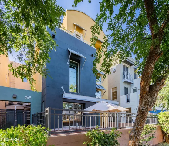 $495,000 | 706 East Washington Street, Unit 124, Phoenix, AZ 85034