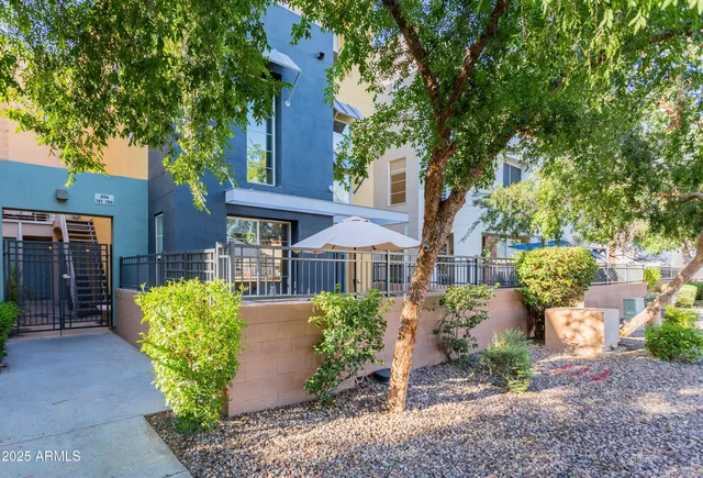$495,000 | 706 East Washington Street, Unit 124, Phoenix, AZ 85034