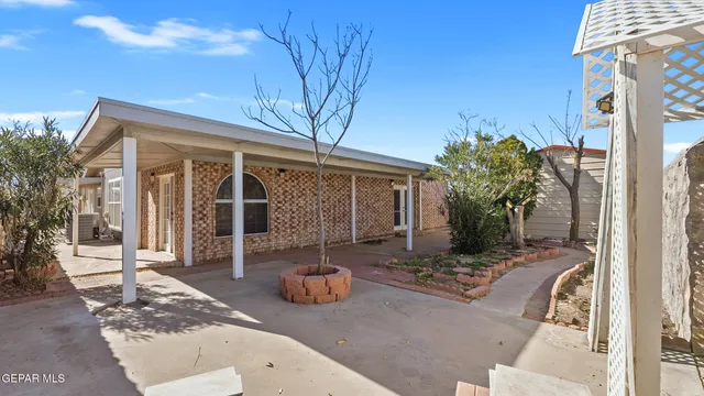 $315,000 | 1273 Southwestern Drive, El Paso, TX 79912