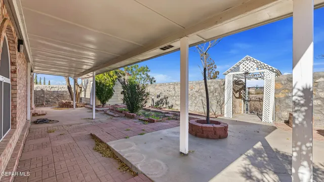 $315,000 | 1273 Southwestern Drive, El Paso, TX 79912
