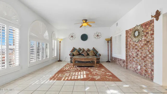 a picture of floor plan