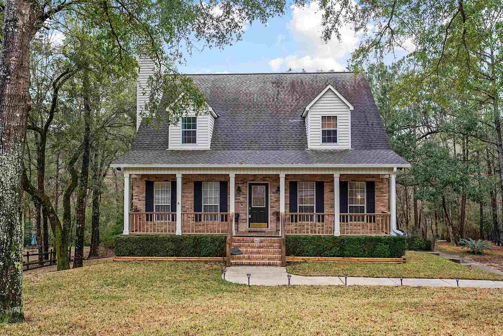 912 Caroline Avenue Daphne, AL 36526 - Photo 1 of 31
