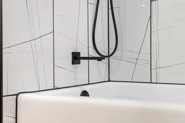 $459,900 | 3258 Starlite Court, Columbus, IN 47203