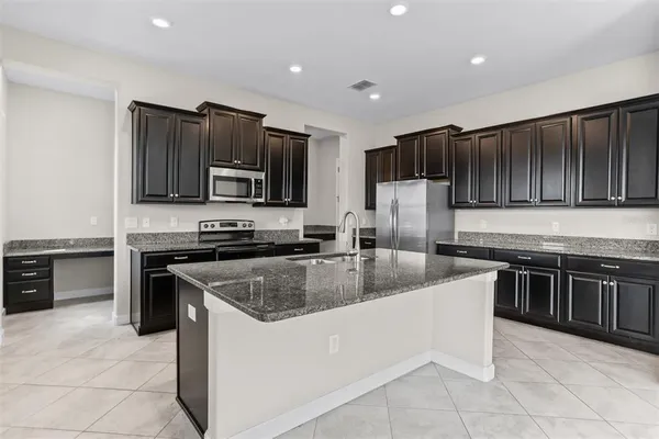 $3,500 | 11715 Navajo Sandstone Street, Riverview, FL 33579