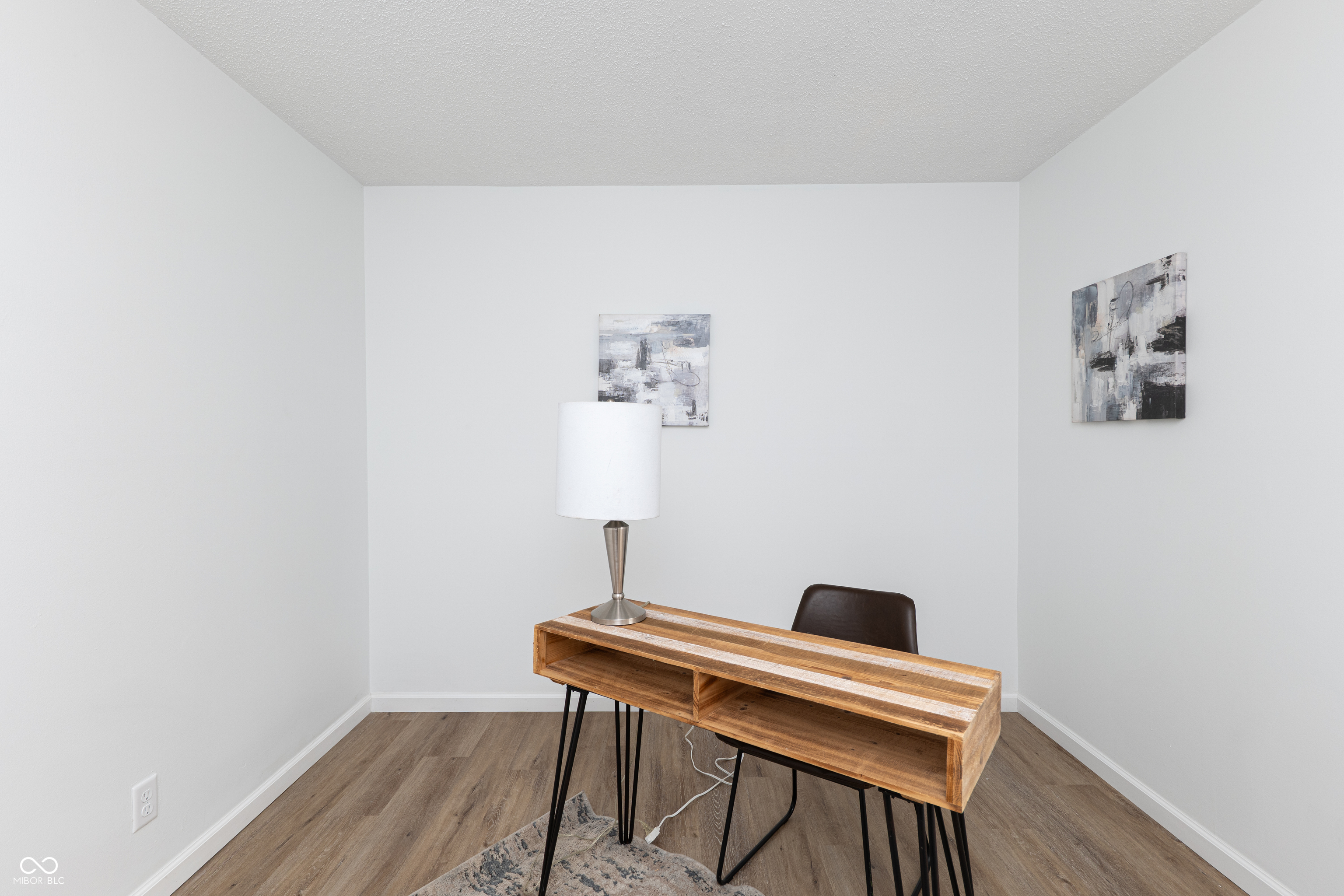 477 South Restin Road Greenwood, IN 46142 - Photo 16 of 25