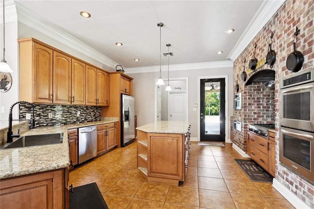 29090 Highway 444 Springfield, LA 70462 - Photo 10 of 36