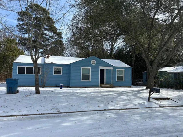 $169,900 | 109 Laird Lane, Athens, TX 75751