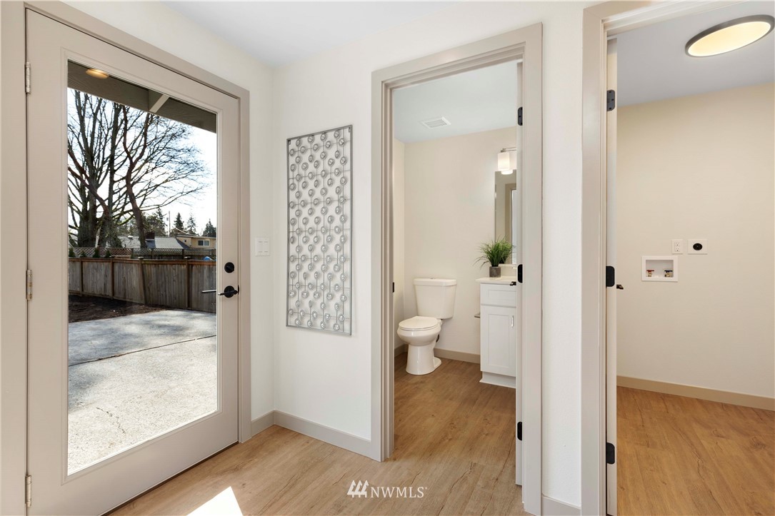 9002 217th Street Southwest Edmonds, WA 98026 - Photo 21 of 26 Gallery Image 21