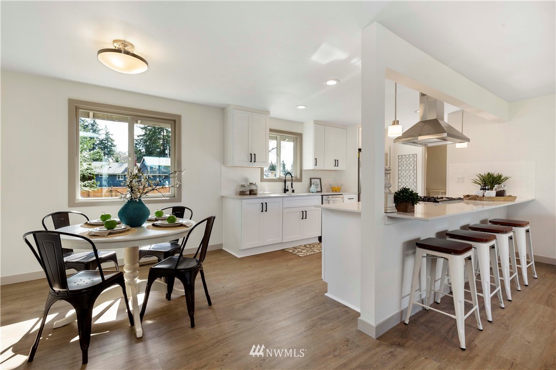 9002 217th Street Southwest Edmonds, WA 98026 - Photo 10 of 26 Gallery Image 10