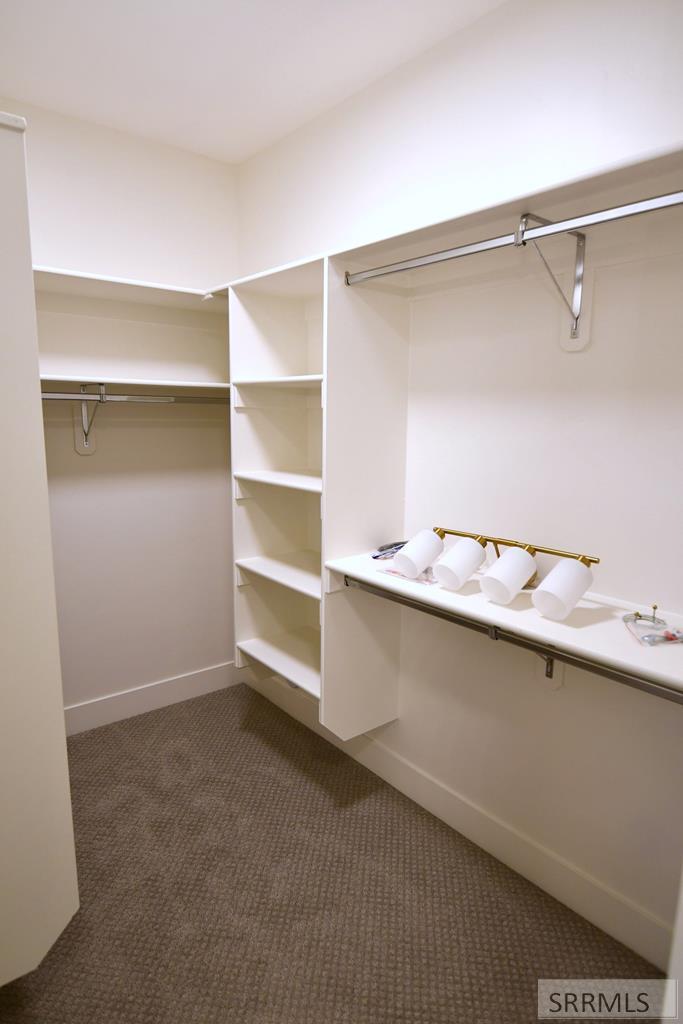 4143 East 206 North Rigby, ID 83442 - Photo 18 of 37 Primary Closet