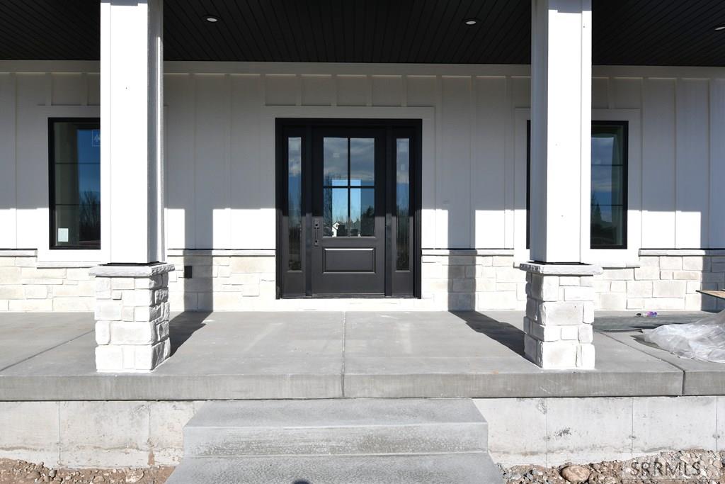 4143 East 206 North Rigby, ID 83442 - Photo 2 of 37 Front Porch