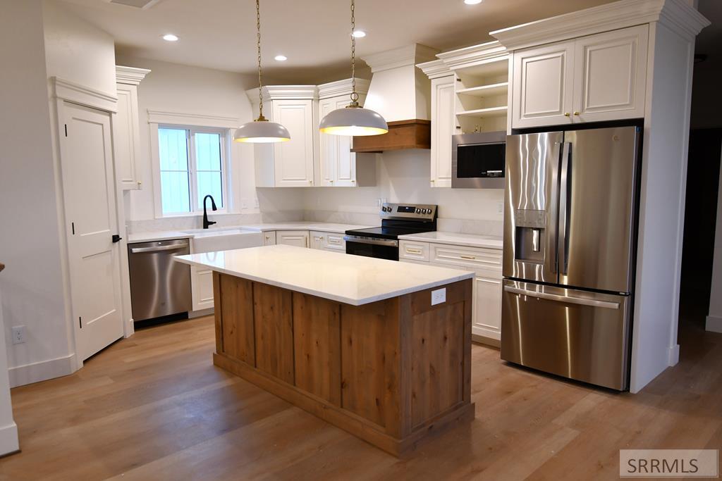 4143 East 206 North Rigby, ID 83442 - Photo 9 of 37 Kitchen