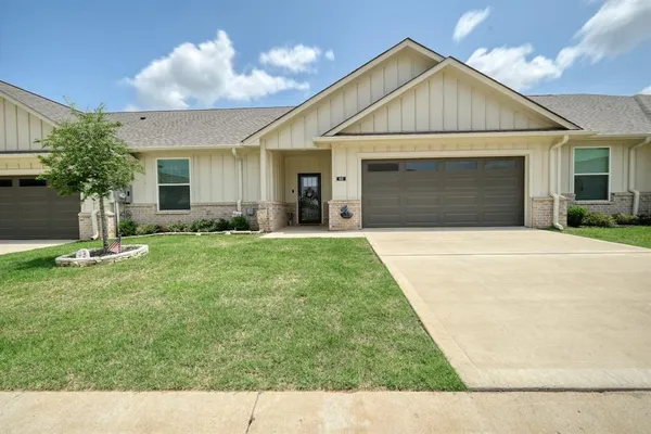 $279,900 | 6111 Hamilton Mdws Way, Tyler, TX 75703