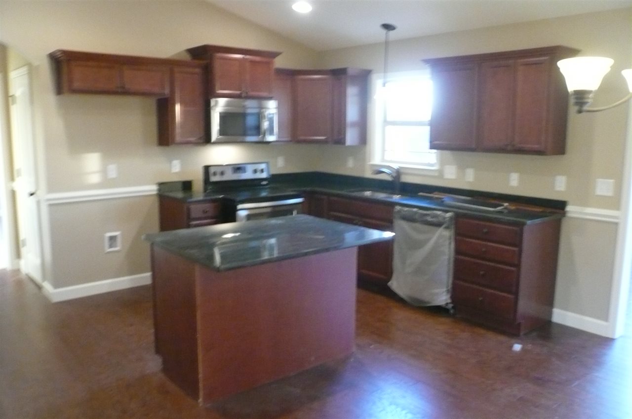 726 Maya Street Boiling Springs, SC 29316 - Photo 4 of 10 Gallery Image 4