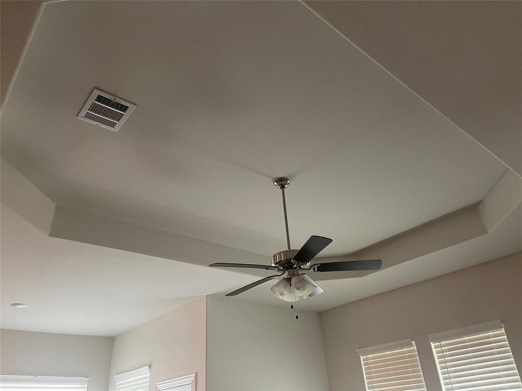 4111 Beamer Drive Forney, TX 75126 - Photo 6 of 25 a view of a room with a ceiling fan