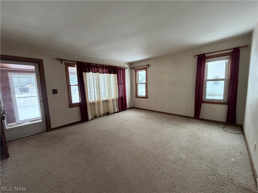 2715 Meister Road Lorain, OH 44053 - Photo 3 of 15 Gallery Image 3