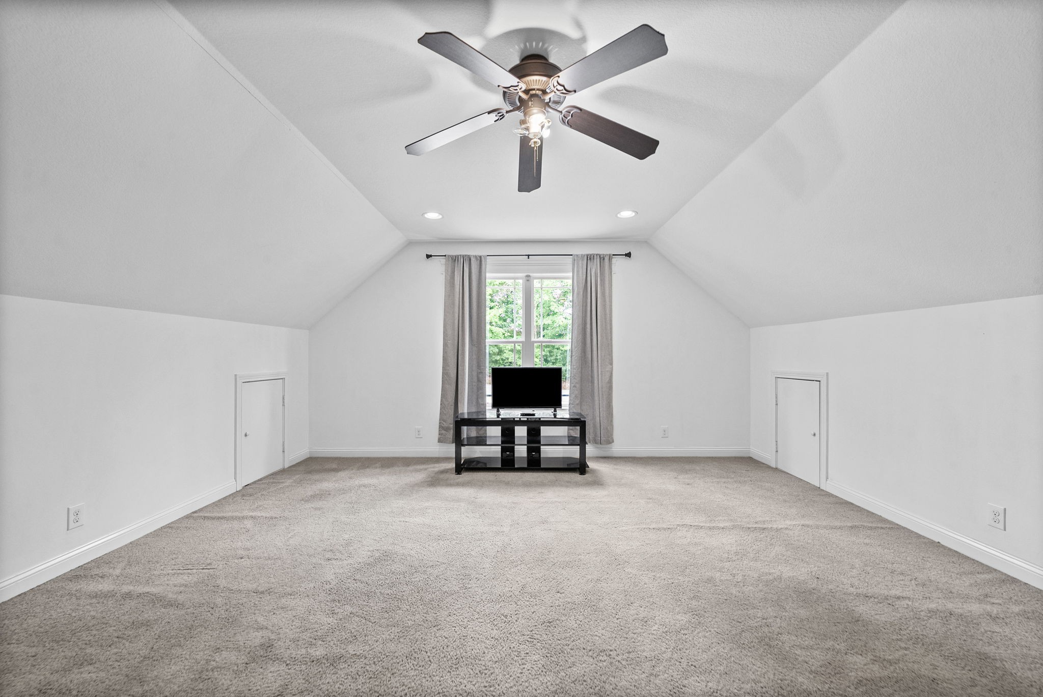 538 Current Road Clarksville, TN 37040 - Photo 32 of 41 Gallery Image 32