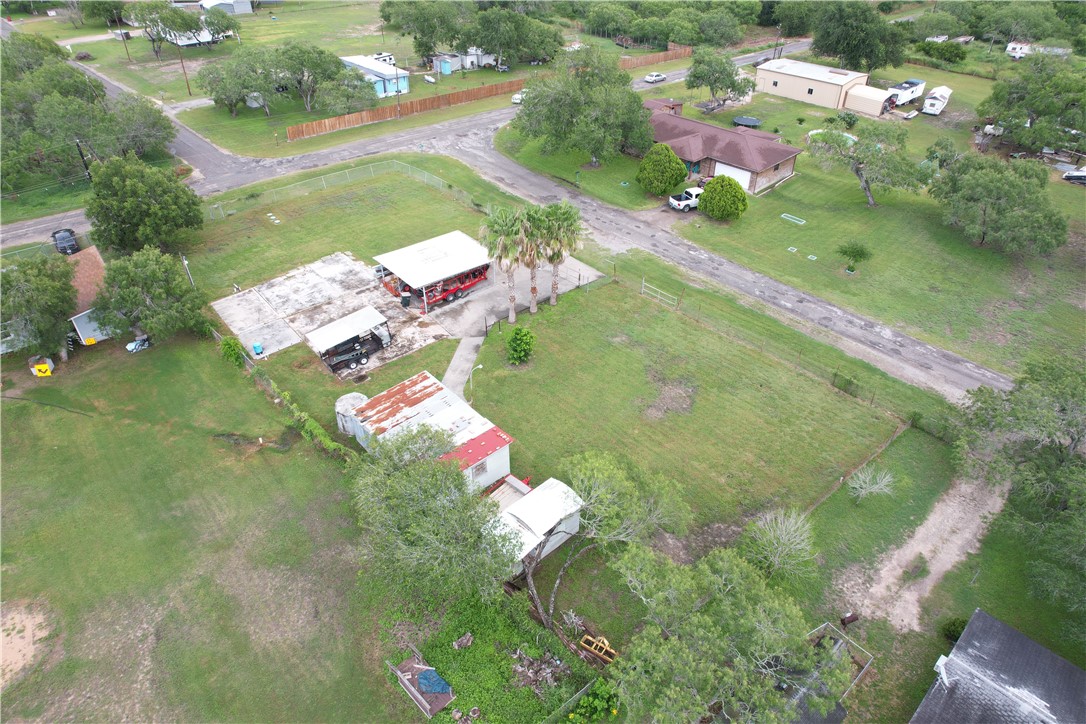 24727 County Road 301 Mathis, TX 78368 - Photo 5 of 28