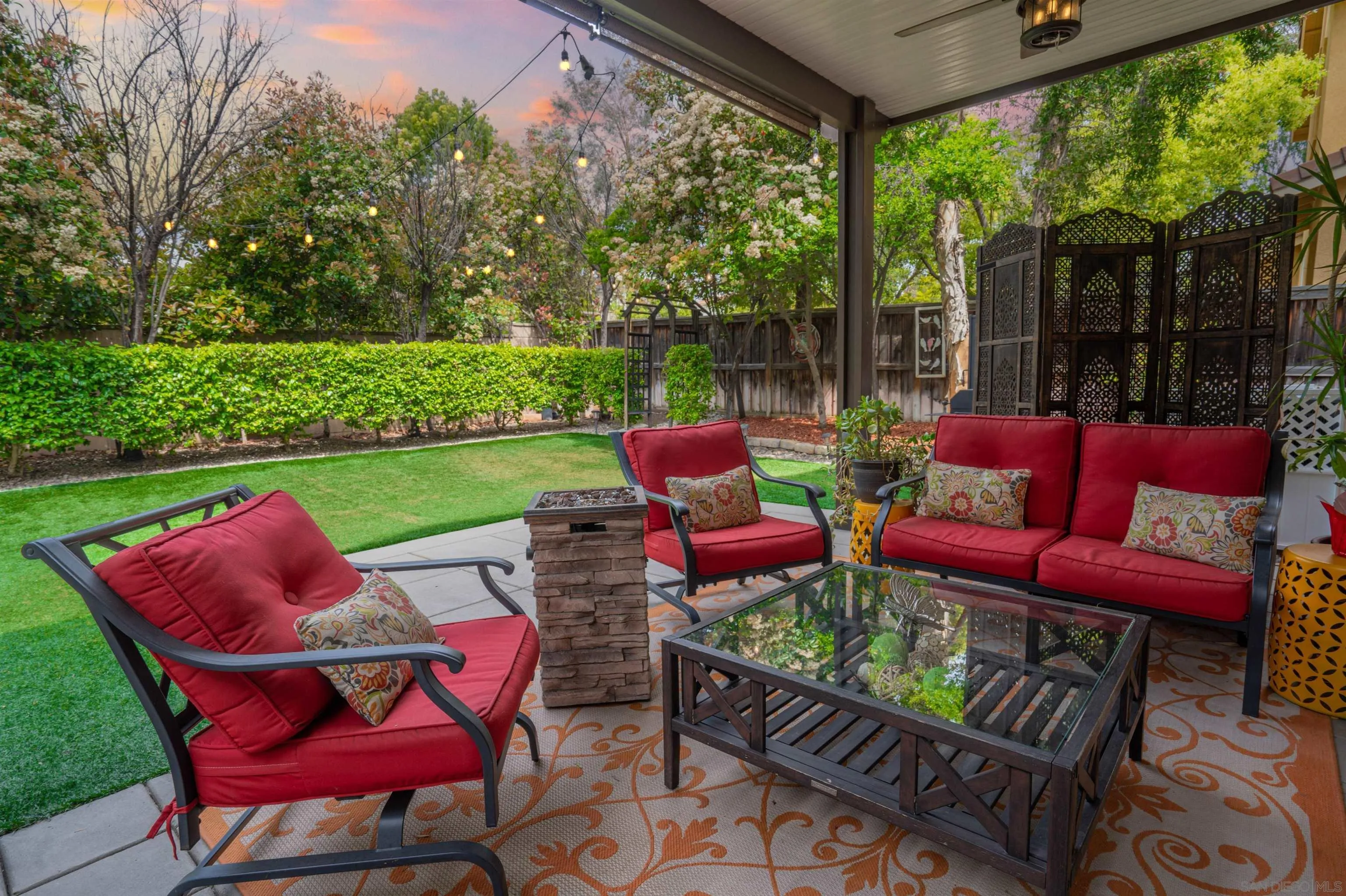 38837 Rockinghorse Road Murrieta, CA 92563 - Photo 31 of 41 a sitting area with furniture and a garden
