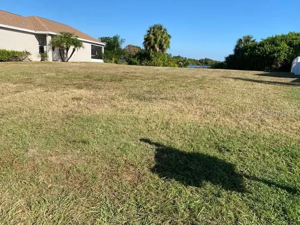 a view of ocean view with lake view