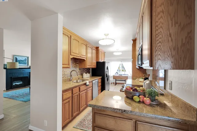 $918,000 | 1338 VÃa La Paloma, San Lorenzo, CA 94580