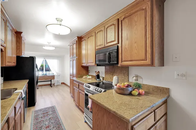 $918,000 | 1338 VÃa La Paloma, San Lorenzo, CA 94580