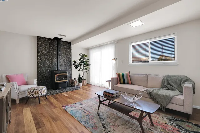 $918,000 | 1338 VÃa La Paloma, San Lorenzo, CA 94580