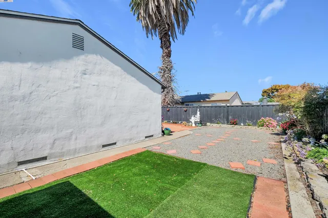 $918,000 | 1338 VÃa La Paloma, San Lorenzo, CA 94580