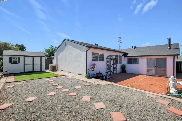 $918,000 | 1338 VÃa La Paloma, San Lorenzo, CA 94580