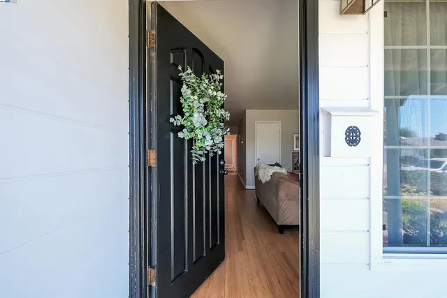 $918,000 | 1338 VÃa La Paloma, San Lorenzo, CA 94580