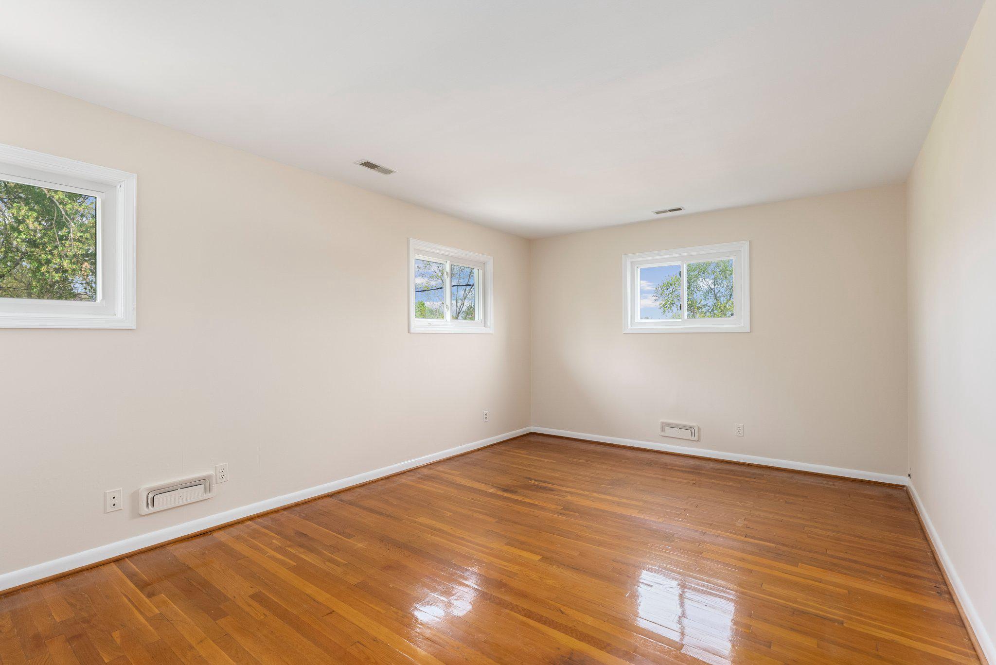 1502 Melton Road Lutherville-Timonium, MD 21093 - Photo 30 of 43 Main Bedroom