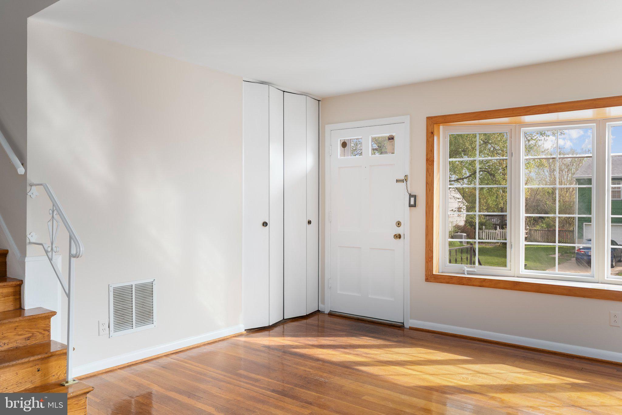 1502 Melton Road Lutherville-Timonium, MD 21093 - Photo 8 of 43 Bright entryway with natural light.