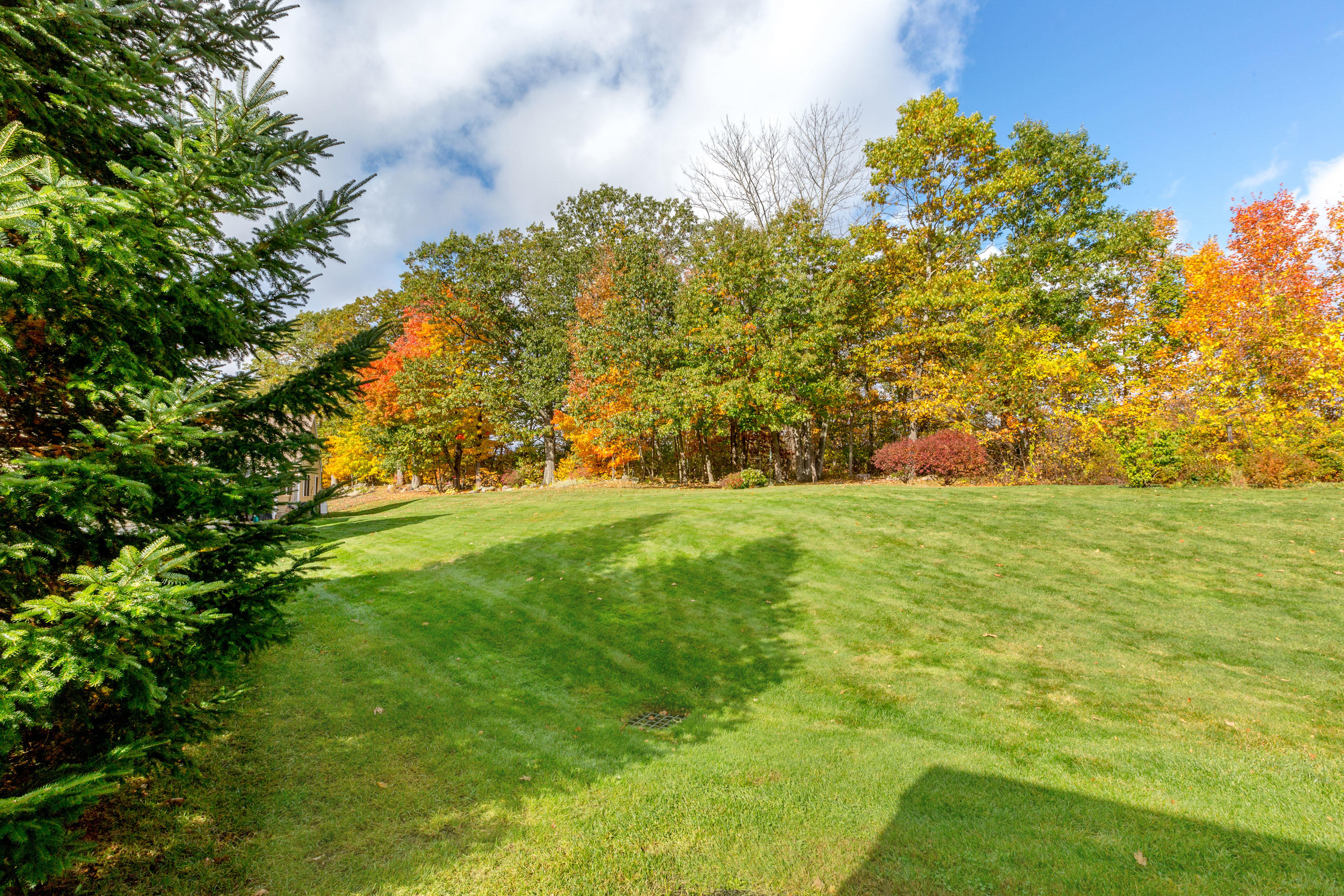 24 Ridgefield Drive, Unit 17 Gorham, ME 04038 - Photo 48 of 49 Ridgefield_Mason_47