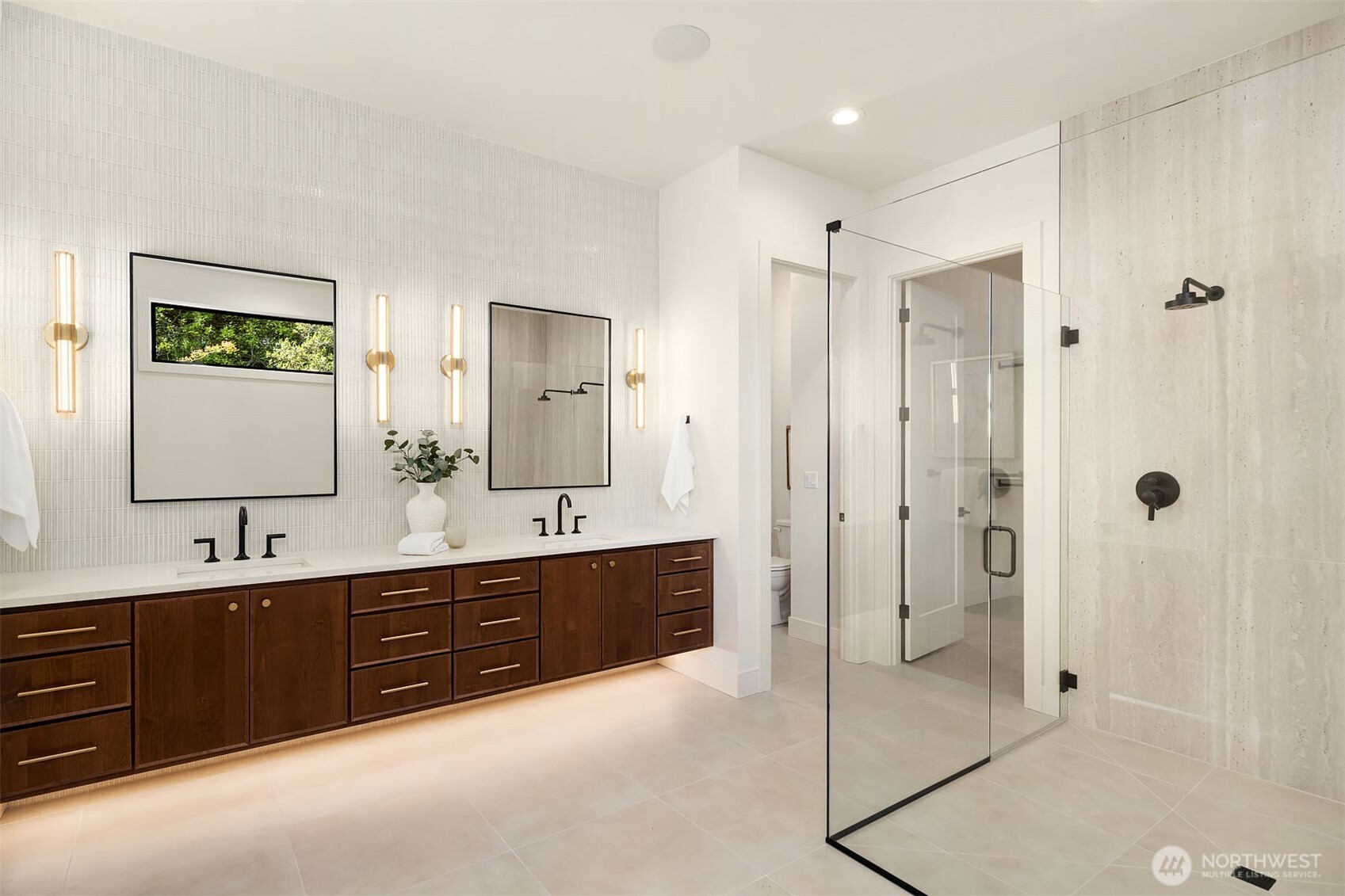 17626 Talbot Road Edmonds, WA 98026 - Photo 21 of 40