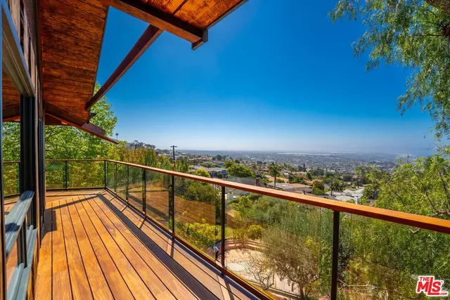 $2,250,000 | 440 Mariposa Drive, Ventura, CA 93001