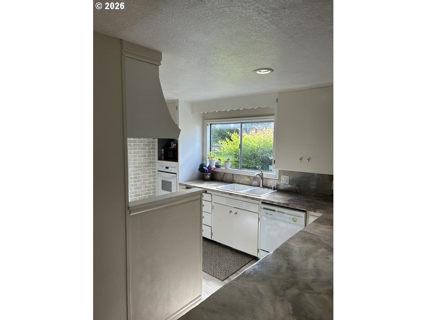 32313 Green Acres Loop Cottage Grove, OR 97424 - Photo 37 of 37