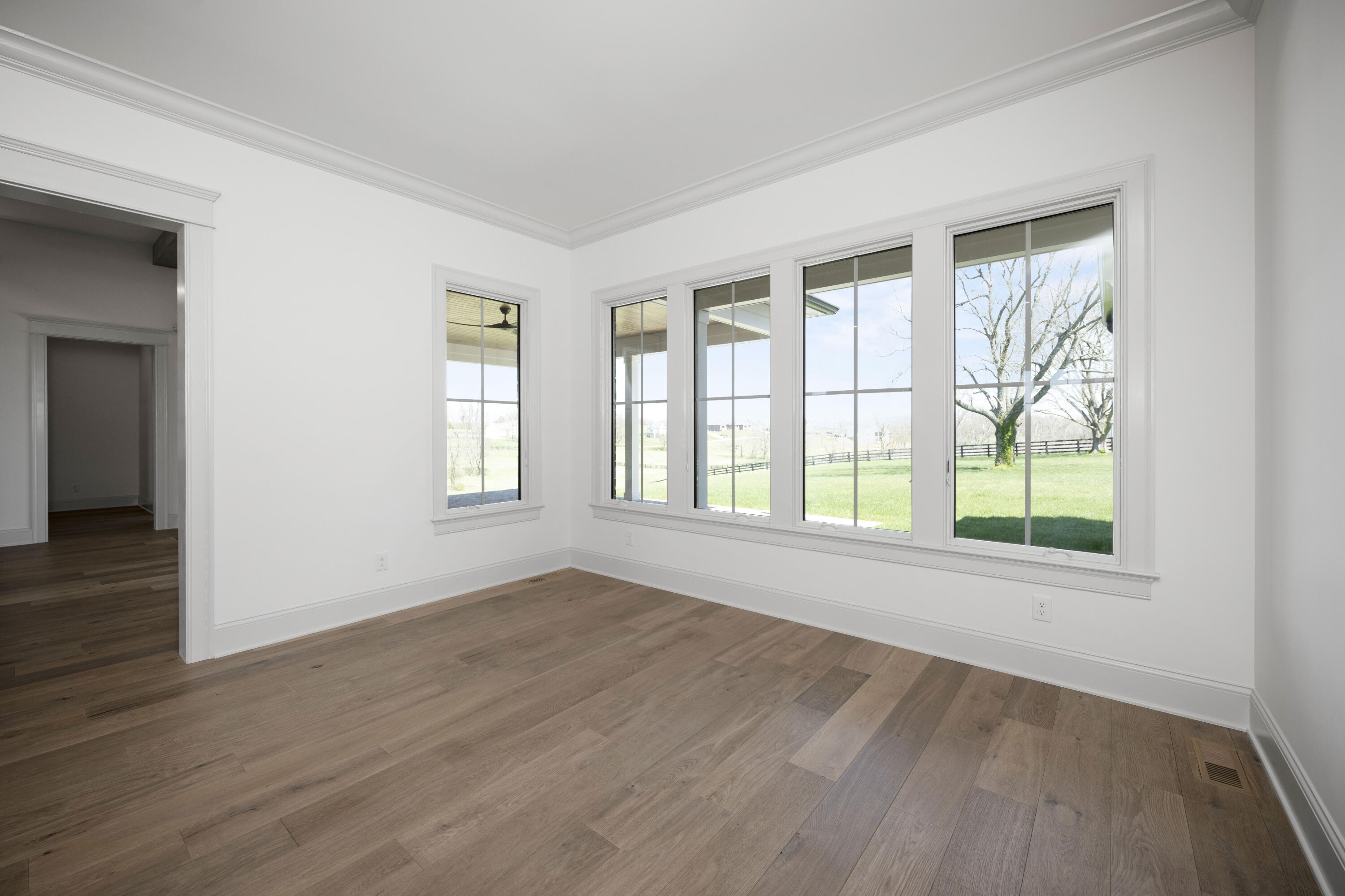 213 Doe Road Lexington, KY 40515 - Photo 21 of 67 20240328-213-Doe-Run-tem-014