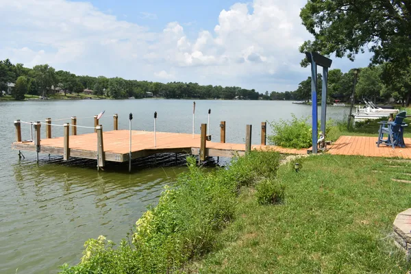 $299,500 | 302 Weaver Court, Loda, IL 60948