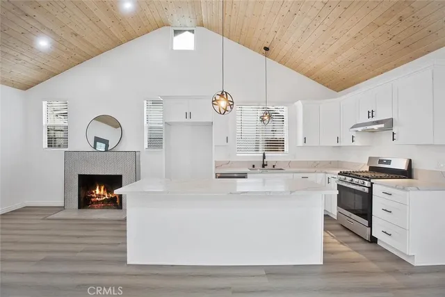 $1,500,000 | 1736 North Sierra Bonita Avenue, Pasadena, CA 91104