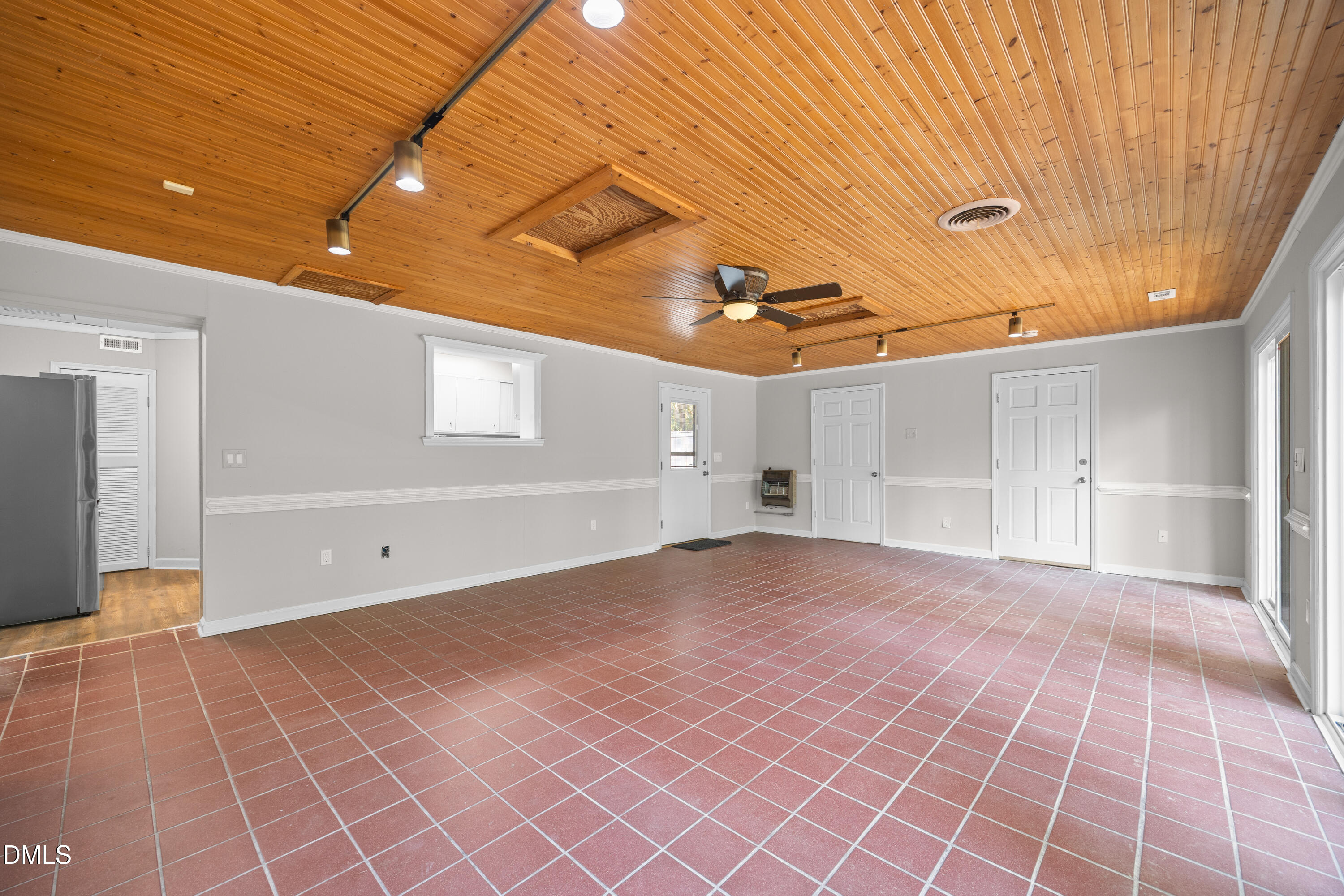 2421 Perkins Road Durham, NC 27705 - Photo 36 of 79
