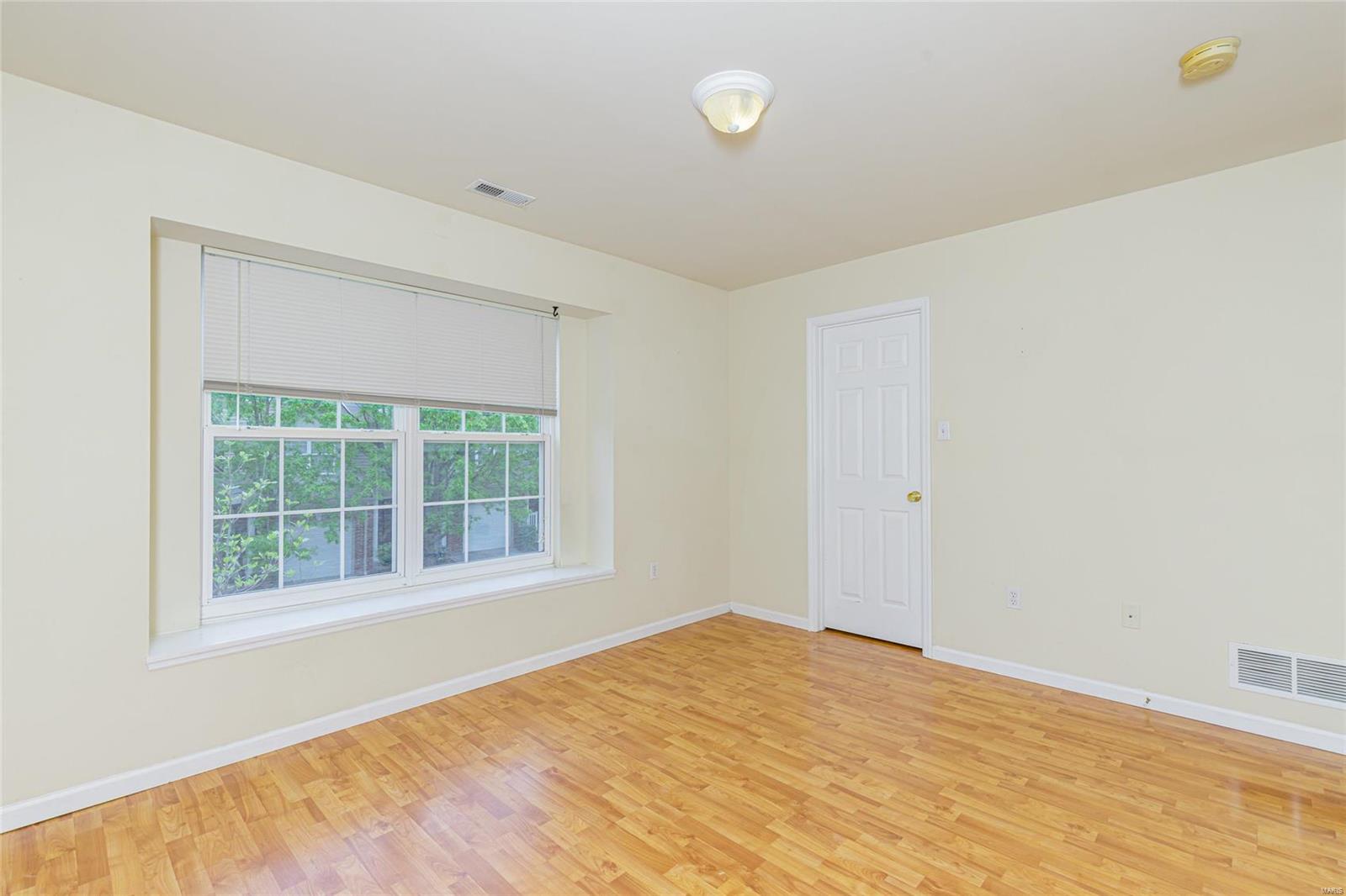 300 Montclair Tower Drive St. Charles, MO 63303 - Photo 24 of 39