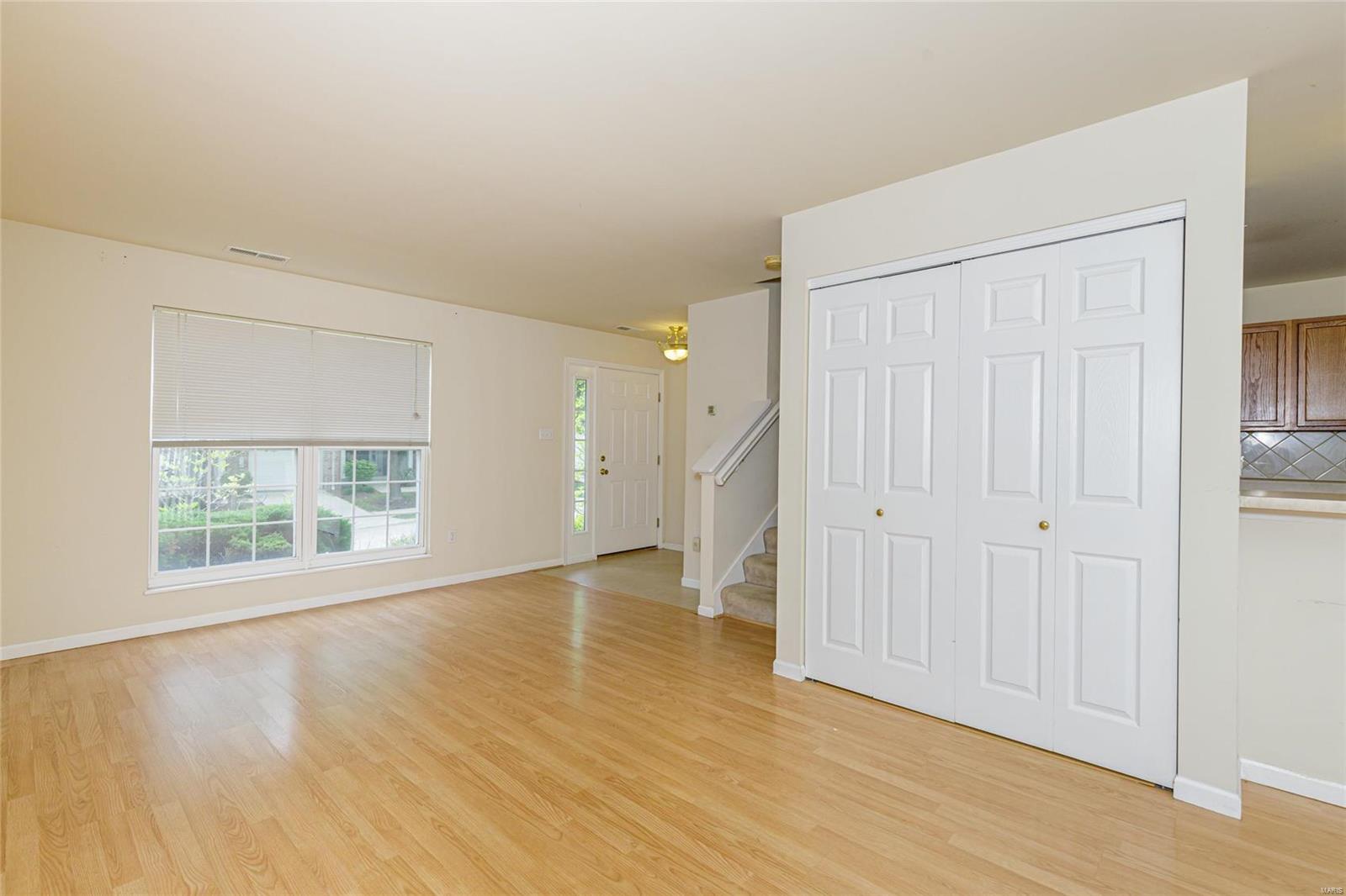 300 Montclair Tower Drive St. Charles, MO 63303 - Photo 7 of 39