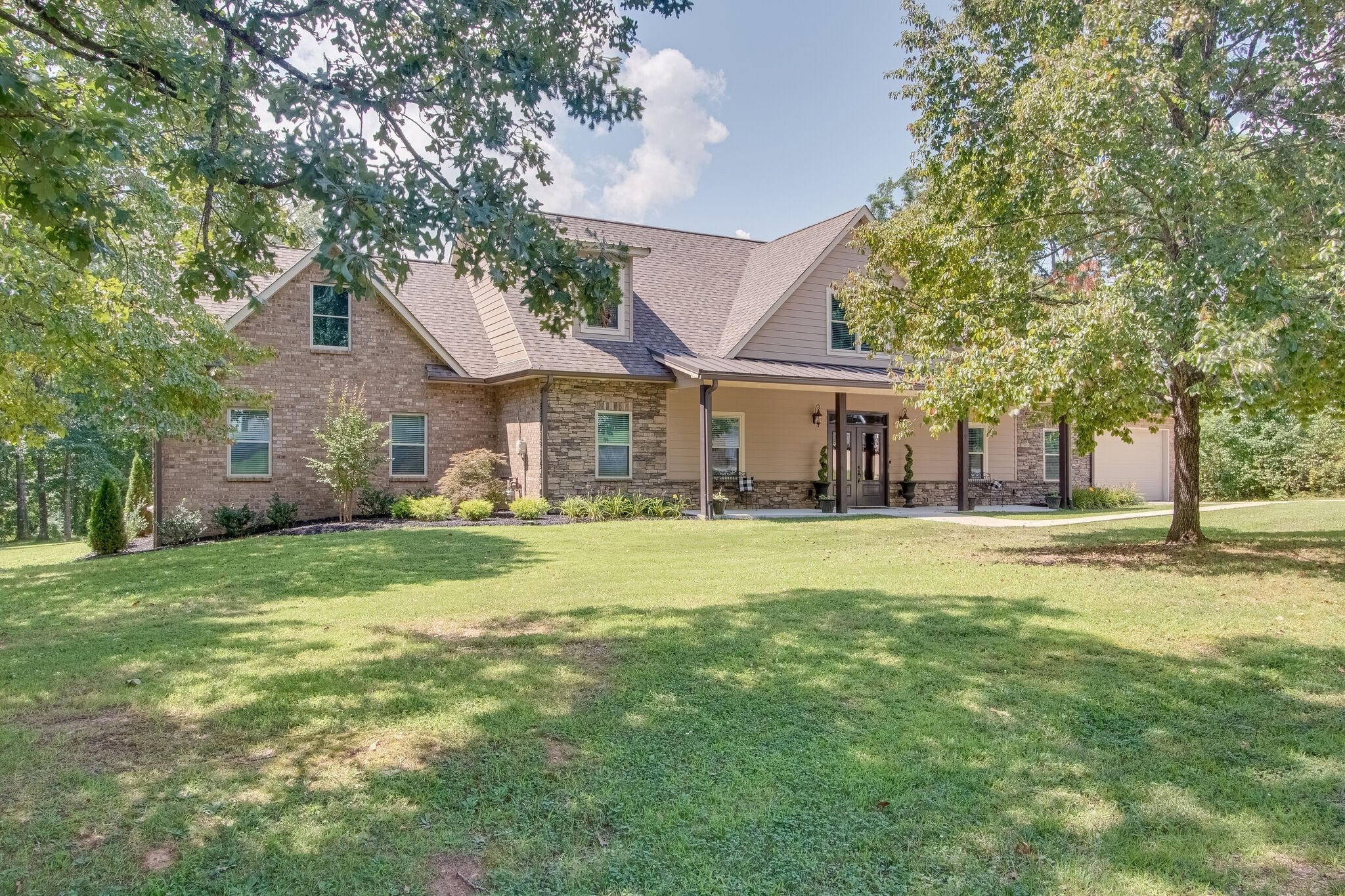 1303 Glendale Road Dickson, TN 37055 - Photo 1 of 36 Gallery Image 1